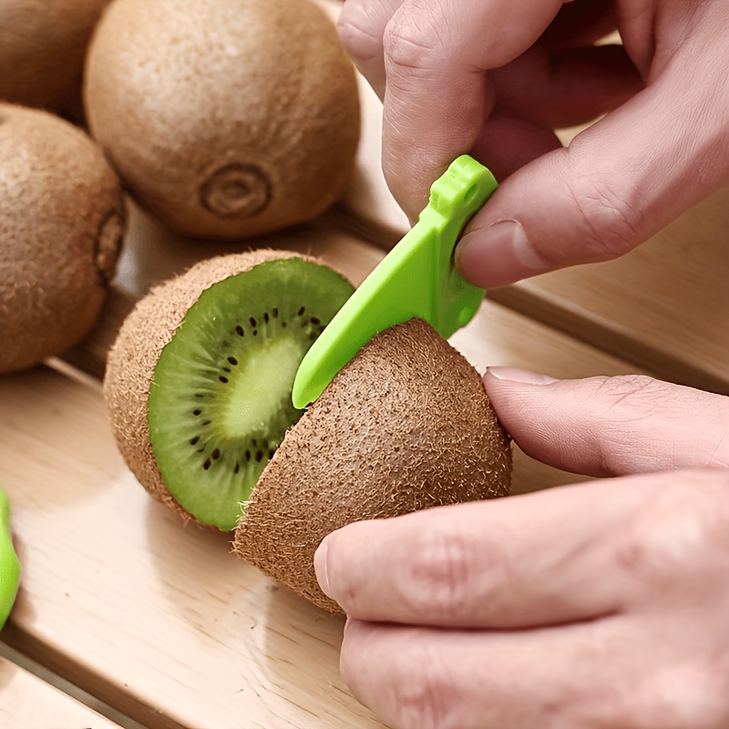 Two creative kiwi peelers with - Camping Outdoor Cooking Set reseña y precio